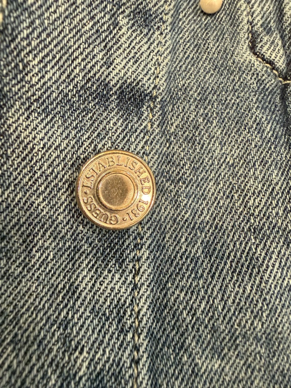 Vintage GUESS Pearl Denim Jacket. Y2K Light Wash Embellished Cropped Jean Coat S - Picture 8 of 16